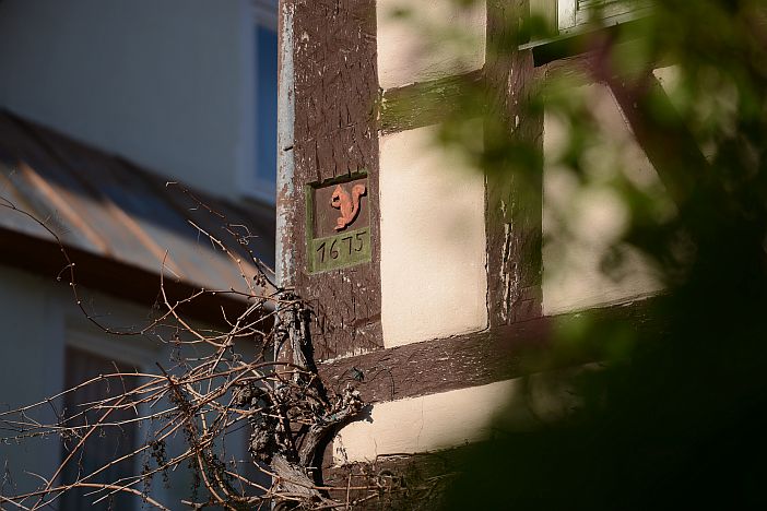 Schnitzerei am alten Fachwerk